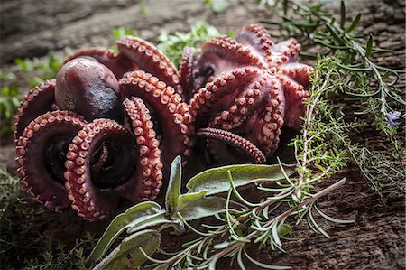 food on wooden table - Octopus Stock Photo - Premium Royalty-Free, Code: 6115-08066575