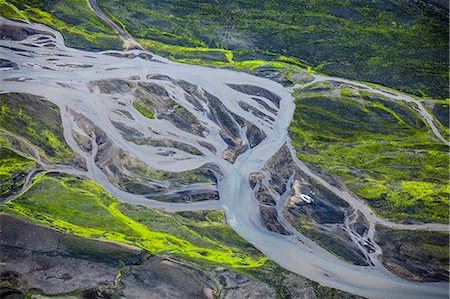 river bed - Glacial riverbed in Iceland Photographie de stock - Premium Libres de Droits, Code: 6115-08101202