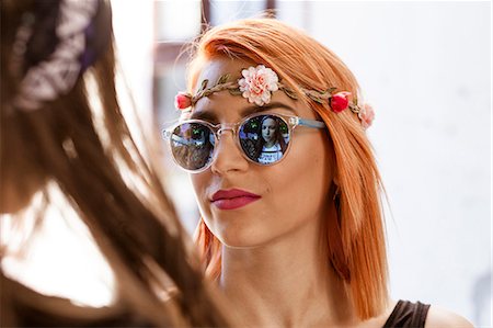 simsearch:6115-08239929,k - Young woman in hippie style fashion Stock Photo - Premium Royalty-Free, Code: 6115-08239894