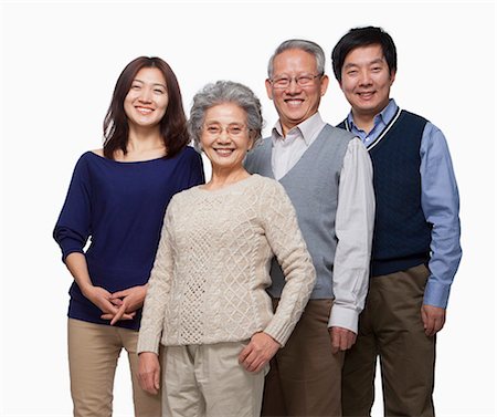 simsearch:6116-07235527,k - Multi generation family portrait Photographie de stock - Premium Libres de Droits, Code: 6116-07086266