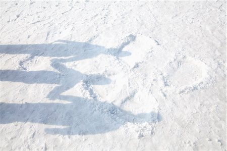 Shadows of Family on the Snow Photographie de stock - Premium Libres de Droits, Code: 6116-07086621