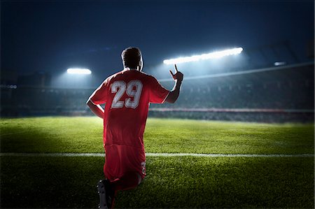 soccer not child - Athlete cheering Foto de stock - Sin royalties Premium, Código: 6116-08540019