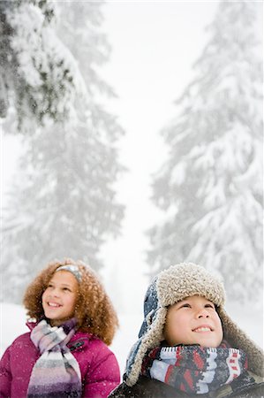 pictures of african american people in the snow - Children in the snow Stock Photo - Premium Royalty-Free, Code: 6116-08915193