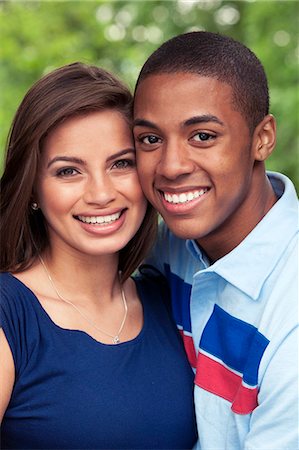 simsearch:6116-08916122,k - Teenage friends spending time together Stock Photo - Premium Royalty-Free, Code: 6116-08916069