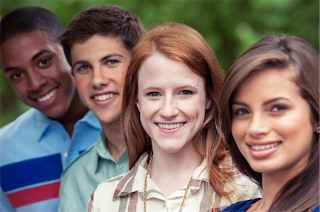 simsearch:6116-08916015,k - Teenage friends spending time together Stock Photo - Premium Royalty-Free, Code: 6116-08916079