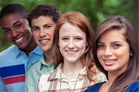 simsearch:6116-08916122,k - Teenage friends spending time together Stock Photo - Premium Royalty-Free, Code: 6116-08916080