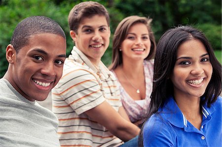 simsearch:6116-08916122,k - Teenage friends spending time together Stock Photo - Premium Royalty-Free, Code: 6116-08916089