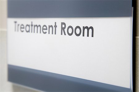 simsearch:400-08891180,k - Treatment room Fotografie stock - Premium Royalty-Free, Codice: 6116-09013582