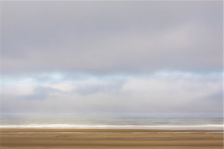 The ocean view from the coast at Manzanita, in Oregon. Photographie de stock - Premium Libres de Droits, Code: 6118-07203153