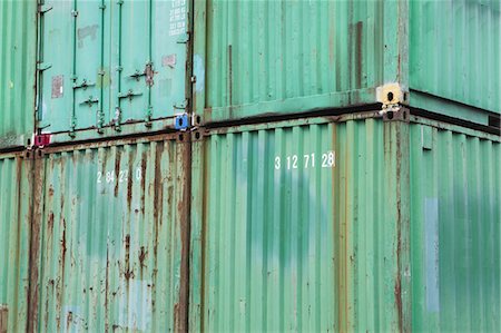 simsearch:6118-07351302,k - Stacked cargo containers Photographie de stock - Premium Libres de Droits, Code: 6118-07352234