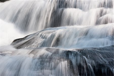 simsearch:6118-07440959,k - Waterfall, Grandfather Mountain State Park, North Carolina, USA Foto de stock - Sin royalties Premium, Código: 6118-07440092