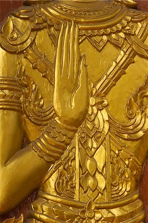 Statue, an apsara or guardian statue of a dancer in Ayutthaya Historical Park, Thailand Foto de stock - Sin royalties Premium, Código: 6118-07440435
