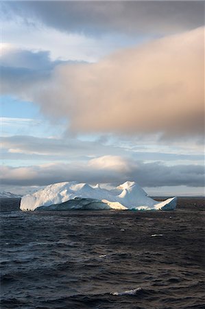 An iceberg on the waters of the Southern Ocean. Stock Photo - Premium Royalty-Free, Code: 6118-07731994