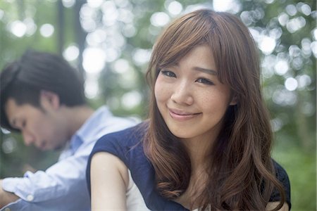 simsearch:6118-07813281,k - A couple, a man and woman in a Kyoto park. Stock Photo - Premium Royalty-Free, Code: 6118-07813233