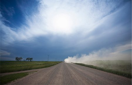 Prairie road, Saskatchewan, Canada Stock Photo - Premium Royalty-Free, Code: 6118-07913369