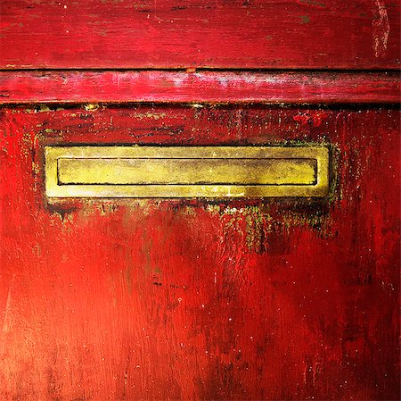 quadrat - Mail slot in a door Stockbilder - Premium RF Lizenzfrei, Bildnummer: 6118-08399623