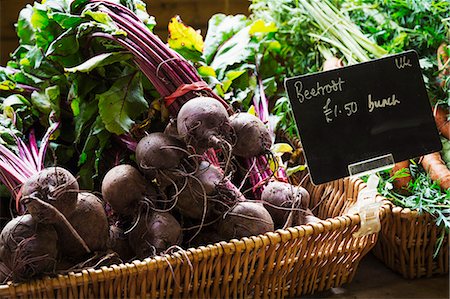 fresh vegetables in basket - Organic beetroot being sold in a farm shop. Stock Photo - Premium Royalty-Free, Code: 6118-08729241