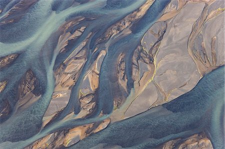 simsearch:6118-09076509,k - Aerial view of landscape with river coloured by glacial melt. Stock Photo - Premium Royalty-Free, Code: 6118-09076533