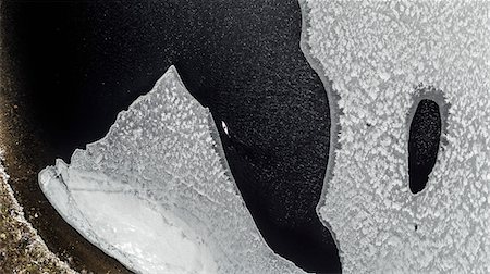 Aerial view of ice floe in Lofoten Islands, Norway. Photographie de stock - Premium Libres de Droits, Code: 6118-09039324