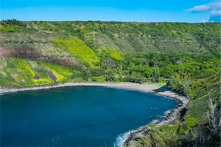 simsearch:6119-07443840,k - The rugged coastline of western Maui, Hawaii, United States of America, Pacific Photographie de stock - Premium Libres de Droits, Code: 6119-07443867