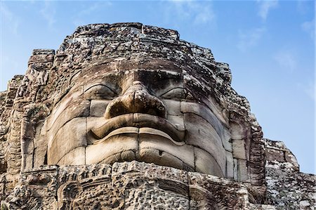 siglo xii - Face towers in Bayon Temple in Angkor Thom, Angkor, UNESCO World Heritage Site, Siem Reap Province, Cambodia, Indochina, Southeast Asia, Asia Foto de stock - Sin royalties Premium, Código: 6119-07451401