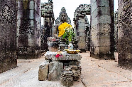 simsearch:6119-07744682,k - Shrine in Bayon Temple in Angkor Thom, Angkor, UNESCO World Heritage Site, Siem Reap Province, Cambodia, Indochina, Southeast Asia, Asia Foto de stock - Sin royalties Premium, Código: 6119-07451411