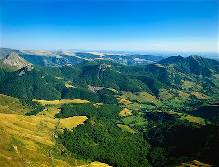 Massif Central, Auvergne Volcanoes National Park, France Photographie de stock - Premium Libres de Droits, Code: 6119-07451979