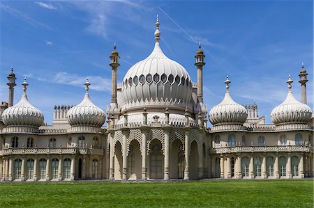 royal pavilion brighton - Royal Pavilion, Brighton, Sussex, England, United Kingdom, Europe Stock Photo - Premium Royalty-Free, Code: 6119-07451992