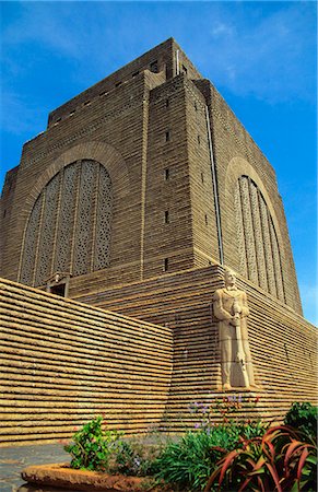 pretoria - Voortrekker Monument, Pretoria, South Africa Fotografie stock - Premium Royalty-Free, Codice: 6119-07451999