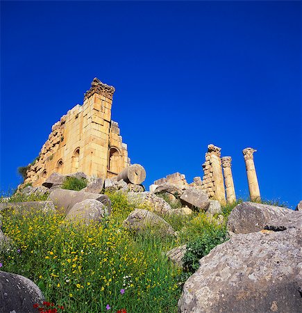 Temple of Zeus, Jerash, Jordan, Middle East Stock Photo - Premium Royalty-Free, Code: 6119-07452068