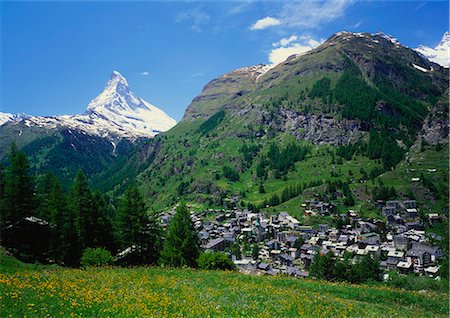 simsearch:6119-07452931,k - Matterhorn Mountain, Zermatt, Switzerland Foto de stock - Sin royalties Premium, Código: 6119-07452133