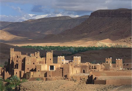 rolling hills of africa - Fort of Ait Benhaddou, Ouarzazate, Morocco Stock Photo - Premium Royalty-Free, Code: 6119-07452302