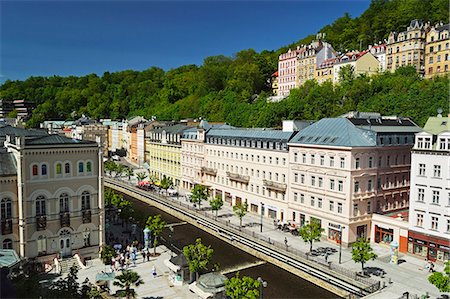 Historic spa section of Karlovy Vary, Bohemia, Czech Republic, Europe Foto de stock - Royalty Free Premium, Número: 6119-07452521