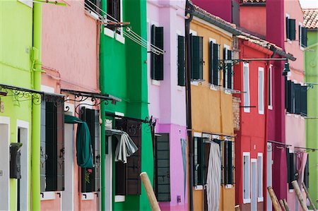 surtido - Traditional colourful houses in Burano, Venice, UNESCO World Heritage Site, Veneto, Italy, Europe Foto de stock - Sin royalties Premium, Código: 6119-07452813