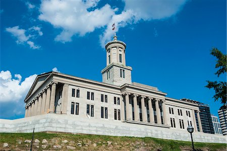 simsearch:6119-07452959,k - The State Capitol in Nashville, Tennessee, United States of America, North America Foto de stock - Royalty Free Premium, Número: 6119-07452957