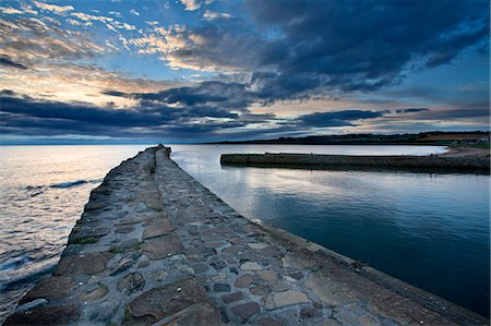 simsearch:6119-07452181,k - St. Andrews Harbour at dawn, Fife, Scotland, United Kingdom, Europe Stock Photo - Premium Royalty-Free, Code: 6119-07453196