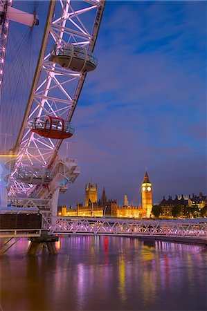 simsearch:6119-07453115,k - River Thames, Houses of Parliament and London Eye at dusk, London, England, United Kingdom, Europe Photographie de stock - Premium Libres de Droits, Code: 6119-07453120