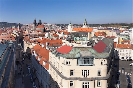 View over the Old Town (Stare Mesto) with Old Town Hall, Tyn Cathedral to Castle District with Royal Palace and St. Vitus cathedral, Prague, Bohemia, Czech Republic, Europe Stock Photo - Premium Royalty-Free, Code: 6119-07587396