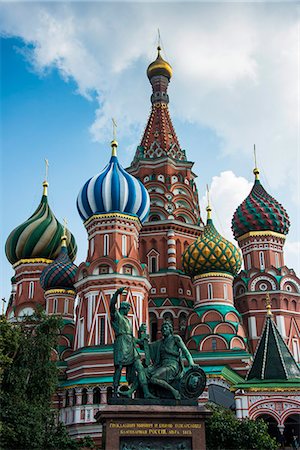 simsearch:851-02962517,k - St. Basil's Cathedral on Red Square, UNESCO World Heritage Site, Moscow, Russia, Europe Foto de stock - Sin royalties Premium, Código: 6119-07587529