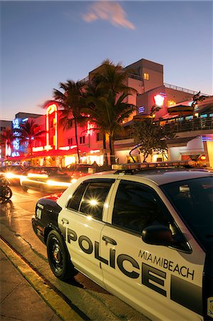 police - Art Deco District, Ocean Drive, South Beach, Miami Beach, Florida, United States of America, North America. Stock Photo - Premium Royalty-Free, Code: 6119-07744651