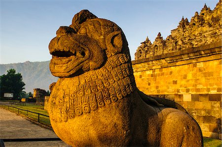 Lion head in the temple complex of Borobodur, UNESCO World Heritage Site, Java, Indonesia, Southeast Asia, Asia Photographie de stock - Premium Libres de Droits, Code: 6119-07744678