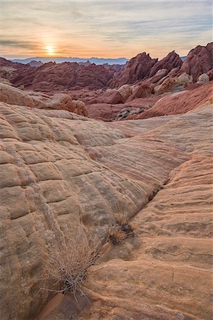 Sunrise at Fire Canyon, Valley of Fire State Park, Nevada, United States of America, North America Stock Photo - Premium Royalty-Free, Code: 6119-07781185