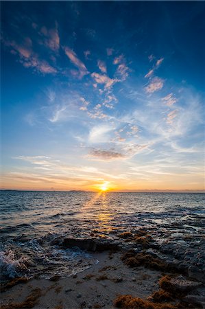 simsearch:6119-07443820,k - Sunset over the ocean, Beachcomber Island, Mamanucas Islands, Fiji, South Pacific, Pacific Photographie de stock - Premium Libres de Droits, Code: 6119-07781253