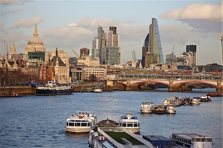 england city - London skyline and River Thames from Waterloo Bridge, London, England, United Kingdom, Europe Photographie de stock - Premium Libres de Droits, Code: 6119-07735011