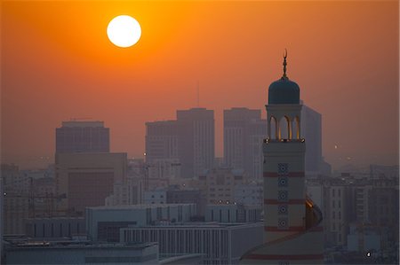 doha qatar city pictures - Kassem Darwish Fakhroo Islamic Cultural Centre at sunset, Doha, Qatar, Middle East Photographie de stock - Premium Libres de Droits, Code: 6119-07735106