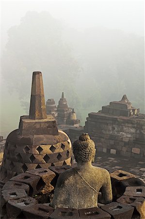 Borobodur, UNESCO World Heritage Site, Kedu Plain, Java, Indonesia, Southeast Asia, Asia Foto de stock - Sin royalties Premium, Código: 6119-07845585