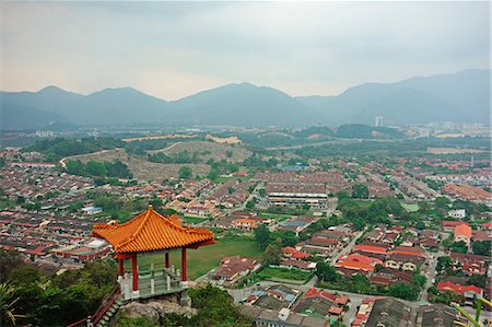 View of Ipoh and Kinta Valley, Ipoh, Perak, Malaysia, Southeast Asia, Asia Foto de stock - Sin royalties Premium, Código: 6119-07845599