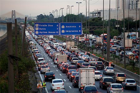 View over the Marginale of Sao Paulo, Ayrton Senna highway at rush hour, Sao Paulo, Brazil, South America Photographie de stock - Premium Libres de Droits, Code: 6119-07845675
