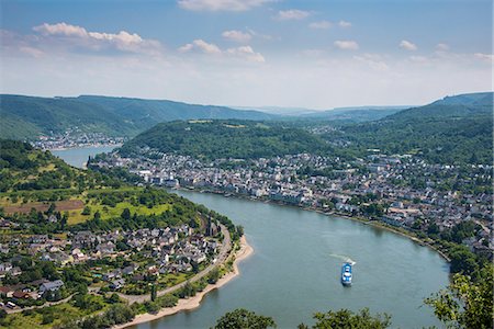 View over Boppard and the River Rhine from Vierseenblick, Rhine Valley, UNESCO World Heritage Site, Rhineland-Palatinate, Germany, Europe Photographie de stock - Premium Libres de Droits, Code: 6119-07845679