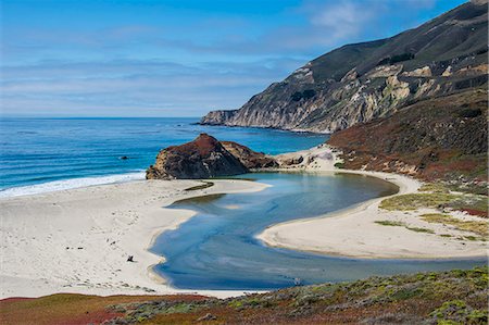 pacific ocean nobody - Big Sur river flowing out into the Pacific Ocean at Andrew Molera State Park south of Monterey, CA, Big Sur, California, USA Photographie de stock - Premium Libres de Droits, Code: 6119-07968952